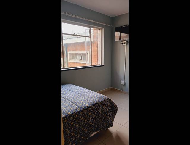 1 BEDROOM ROOM TO LET IN DURBAN CENTRAL